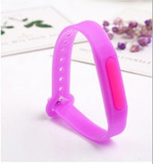 Cartoon Flashing Mosquito Repellent Bracelet Summer Children'S Outdoor Mosquito Repellent Watch Bracelet Multi-Color Bracelet