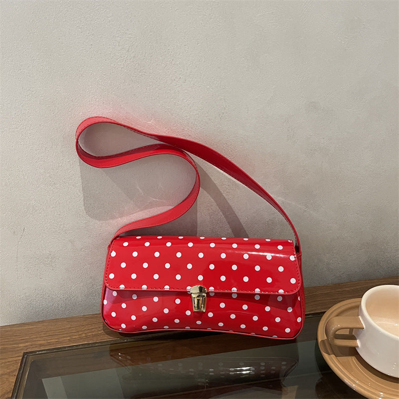 Large-Capacity Fashionable Retro Casual Womens Shoulder Bag