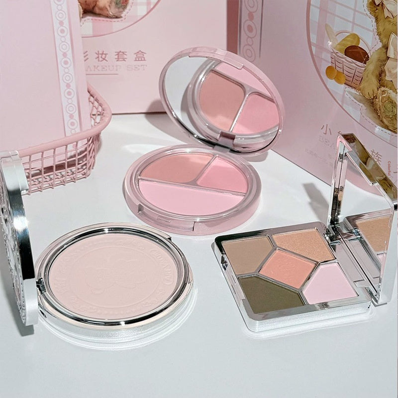 Cute Necklace In The Little Bear Family Makeup Set