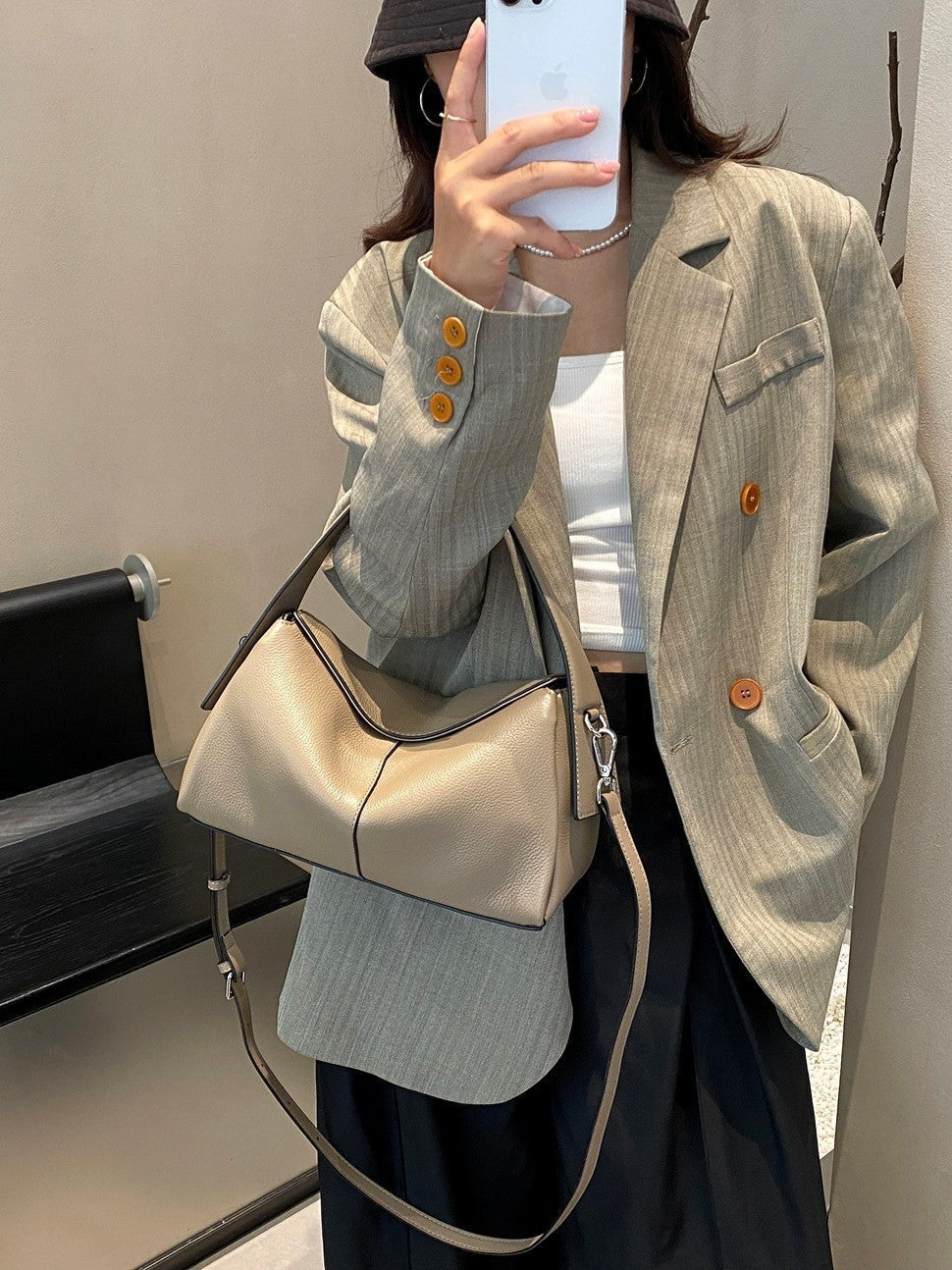 Versatile Womens Tote And Crossbody Bag