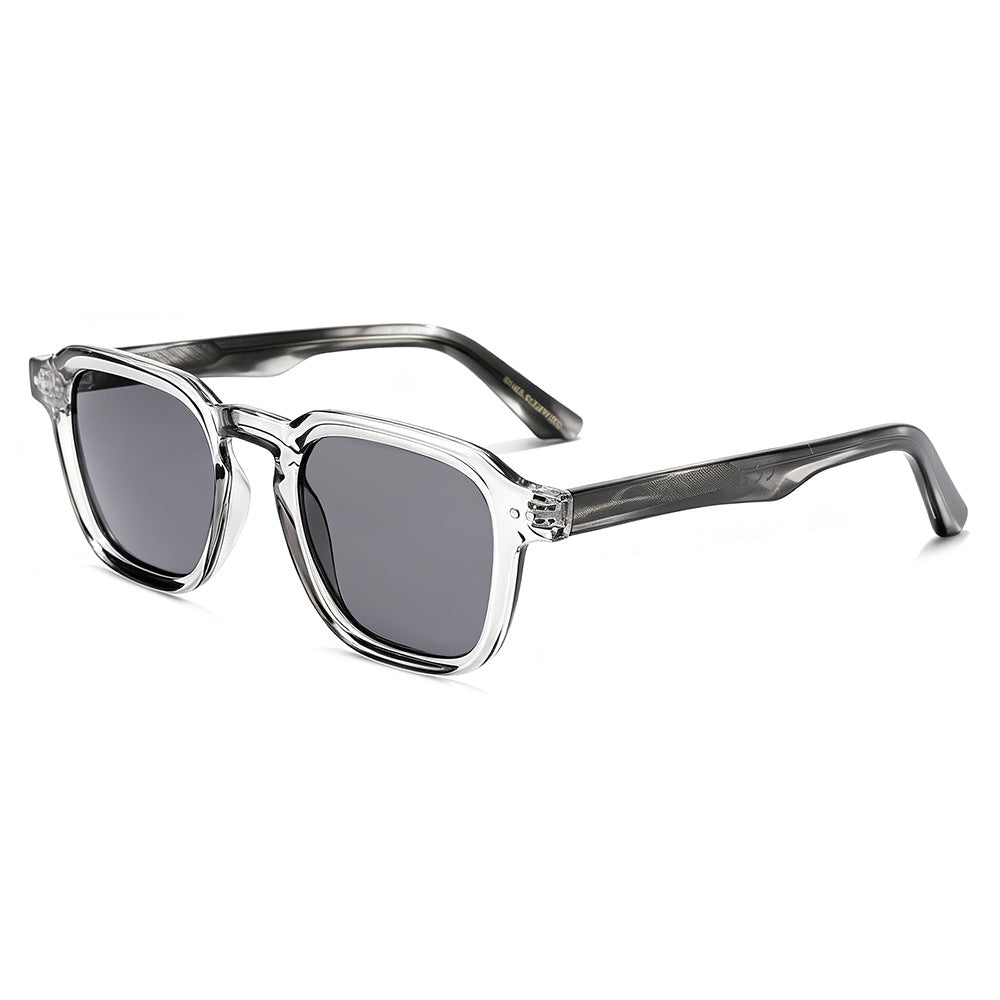 Fashionable Polarized Sunglasses UV Protection