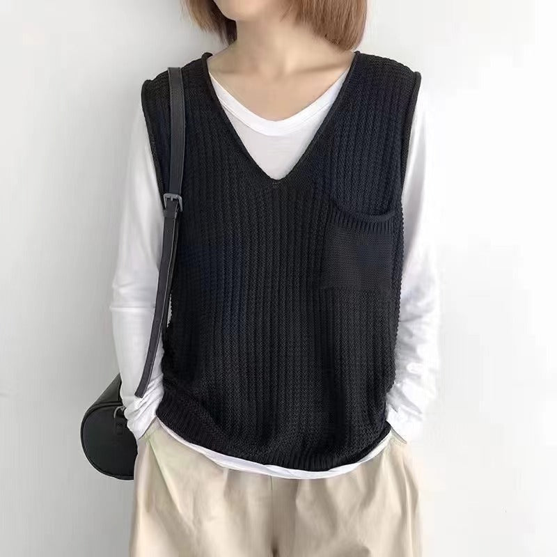 Simple V-neck Artistic Knit Vest