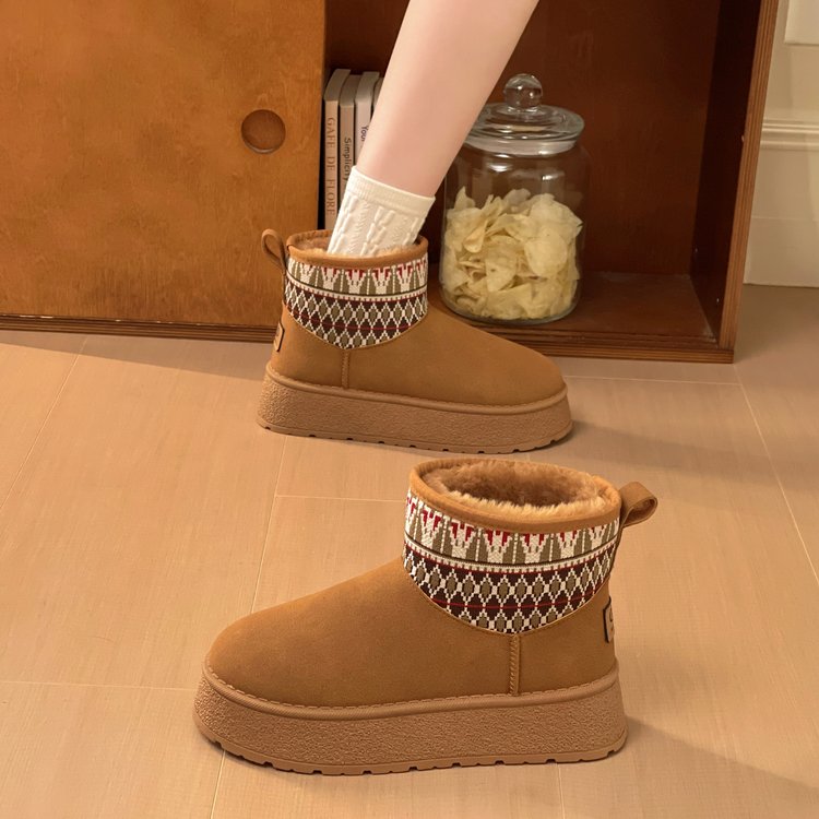 Women's Short Snow Boots, New 2026 Winter Fleece Lined Thickened Warm Fashion Platform Snow Boots