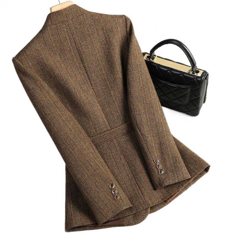 Sophisticated Wool Blazer For Women