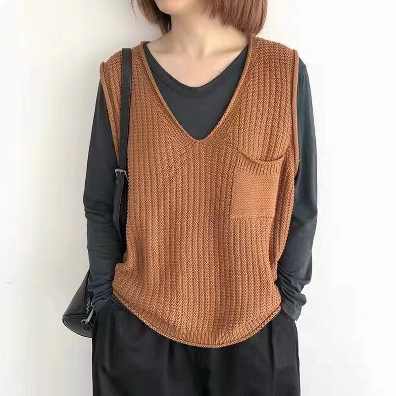 Simple V-neck Artistic Knit Vest