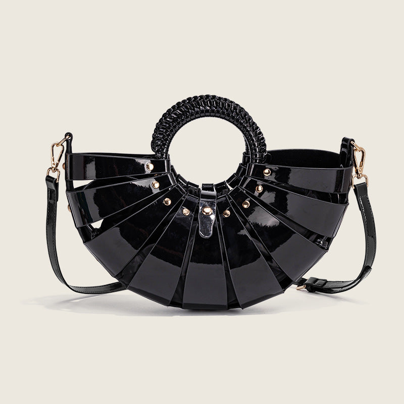 New Niche Hollow-out Inner-pocket Shell Handbag