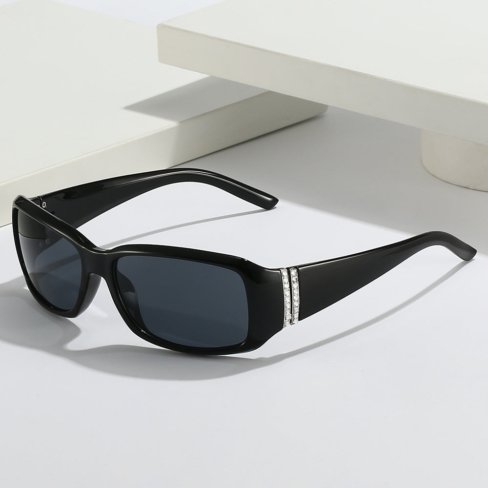 UV-Protective Retro-Style Trendy Sunglasses For Parties
