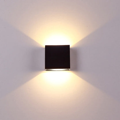Nordic style wall light