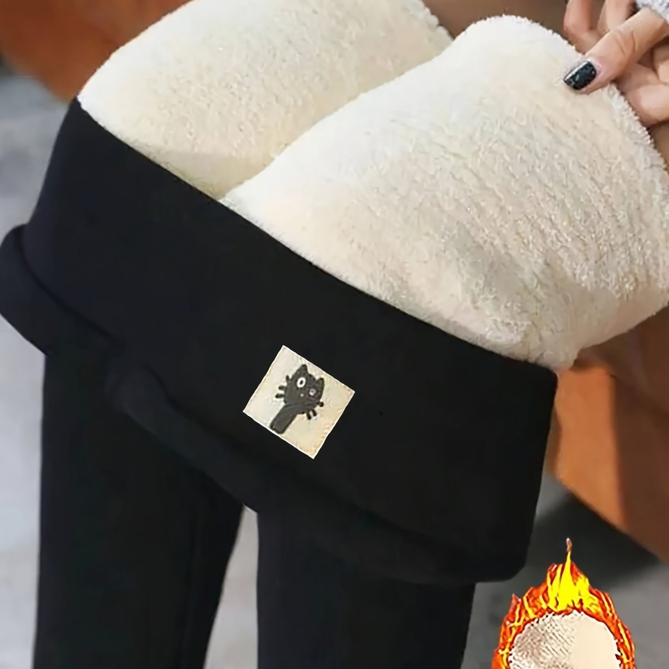 Womens High-Waisted Embroidered Cat Fleece-Lined Leggings