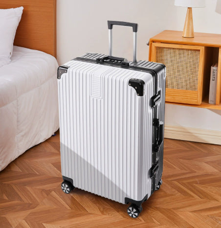 Womens Trolley Suitcase Large Capacity Durable Leather With A Lock And Zipper