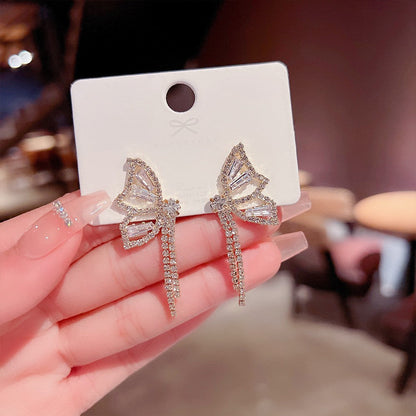 Light Luxury Pearl Earrings