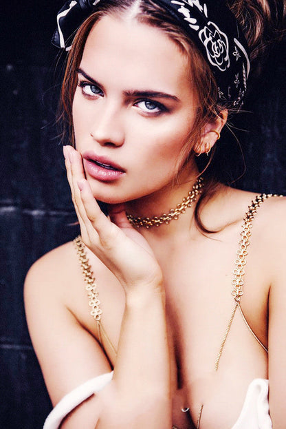 European Cross-Border Metal Knot Body Chest Necklace