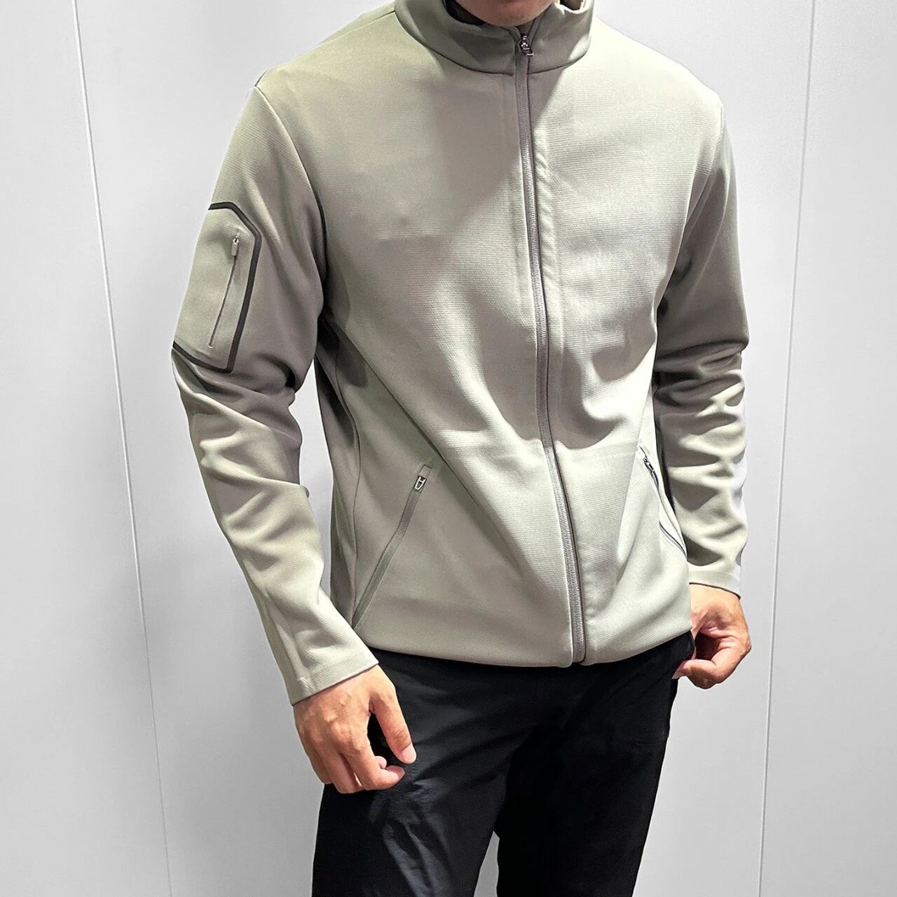 Men's Seamless Bonded Zip Up Jacket High Density Knit Stand Collar Casual Light Business Outerwear Slim Athletic Windbreaker For Spring Autumn