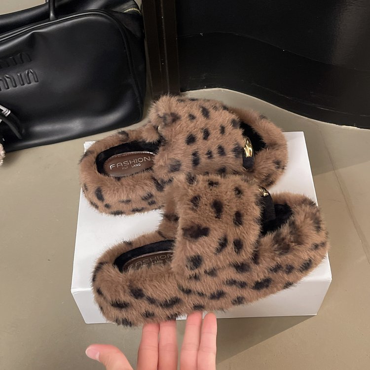 Women's Toe Post Furry Slippers, 2026 Autumn New Arrival, Stylish Leopard Print, Warm Furry Slides For Indoor & Outdoor Wear