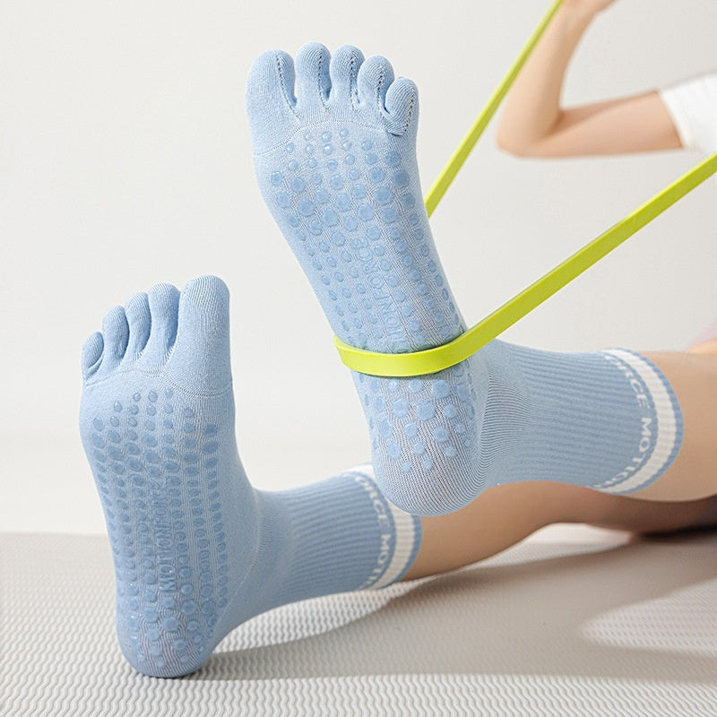 SpringSummer Five-Finger Socks For Yoga And Pilates In Bright Colors For Women