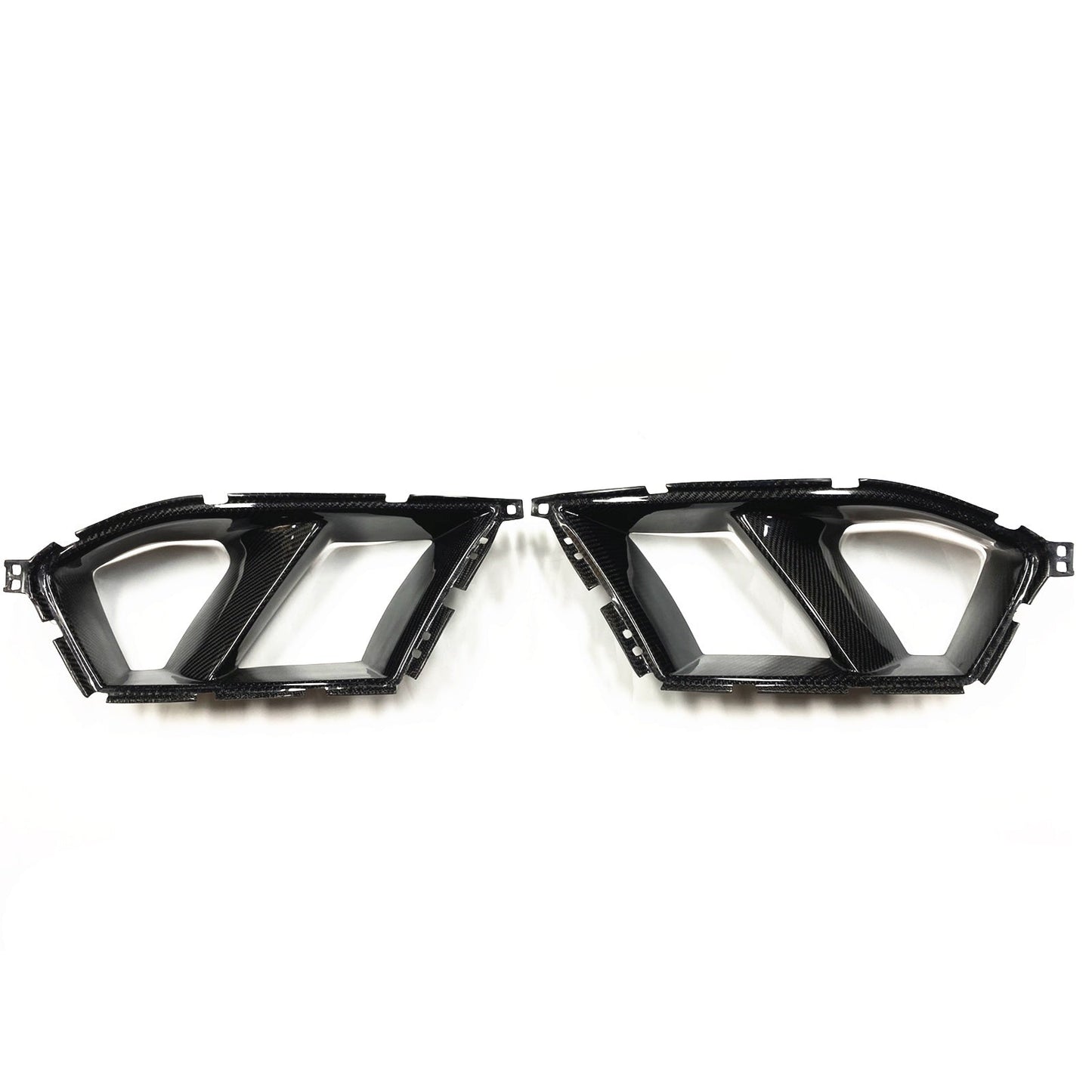 Automotive dry carbon fiber front bumper grille
