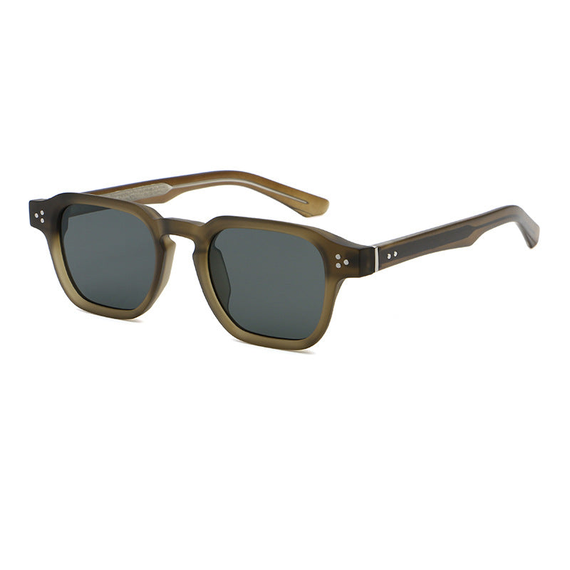 New Womens High-end Intricately Crafted Sunglasses
