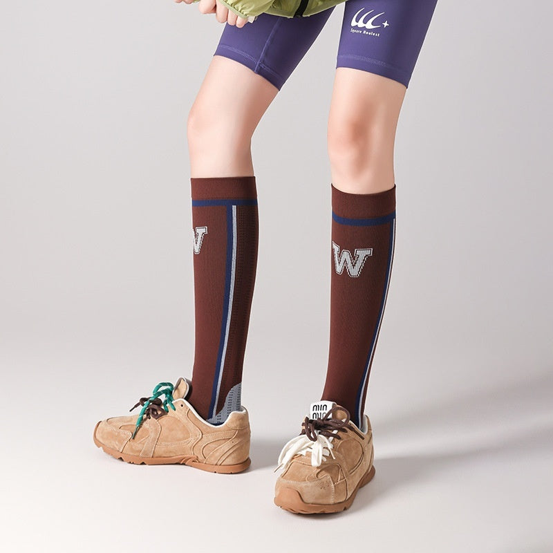 Womens Gradient-compression Calf Socks With Color-block Stripes