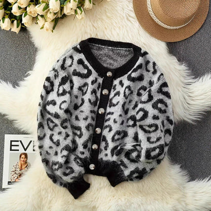 Casual Stylish Retro Leopard-print Contrast-color Jacquard Sweater