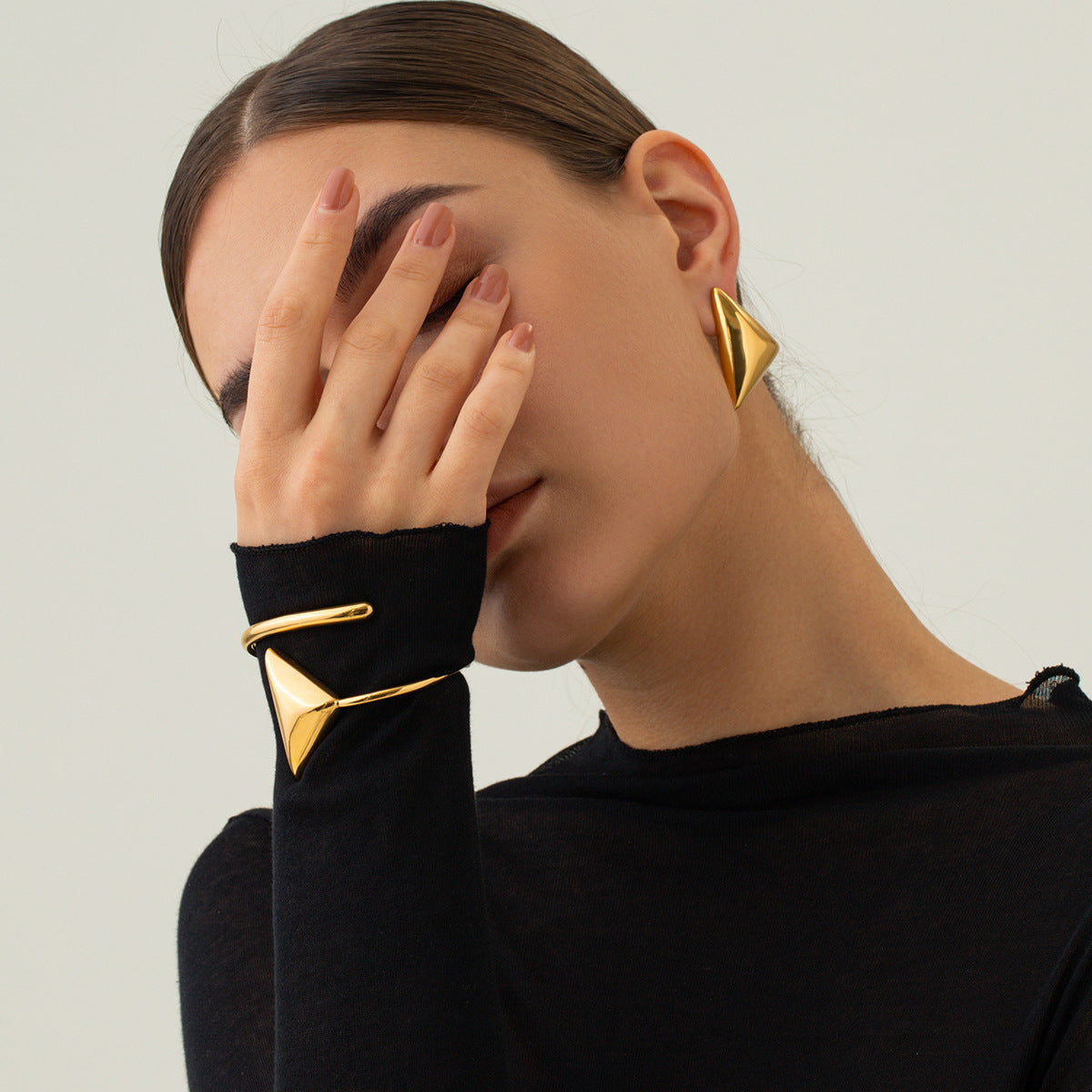 18K Gold Stainless Steel Triangle Coil Bracelet