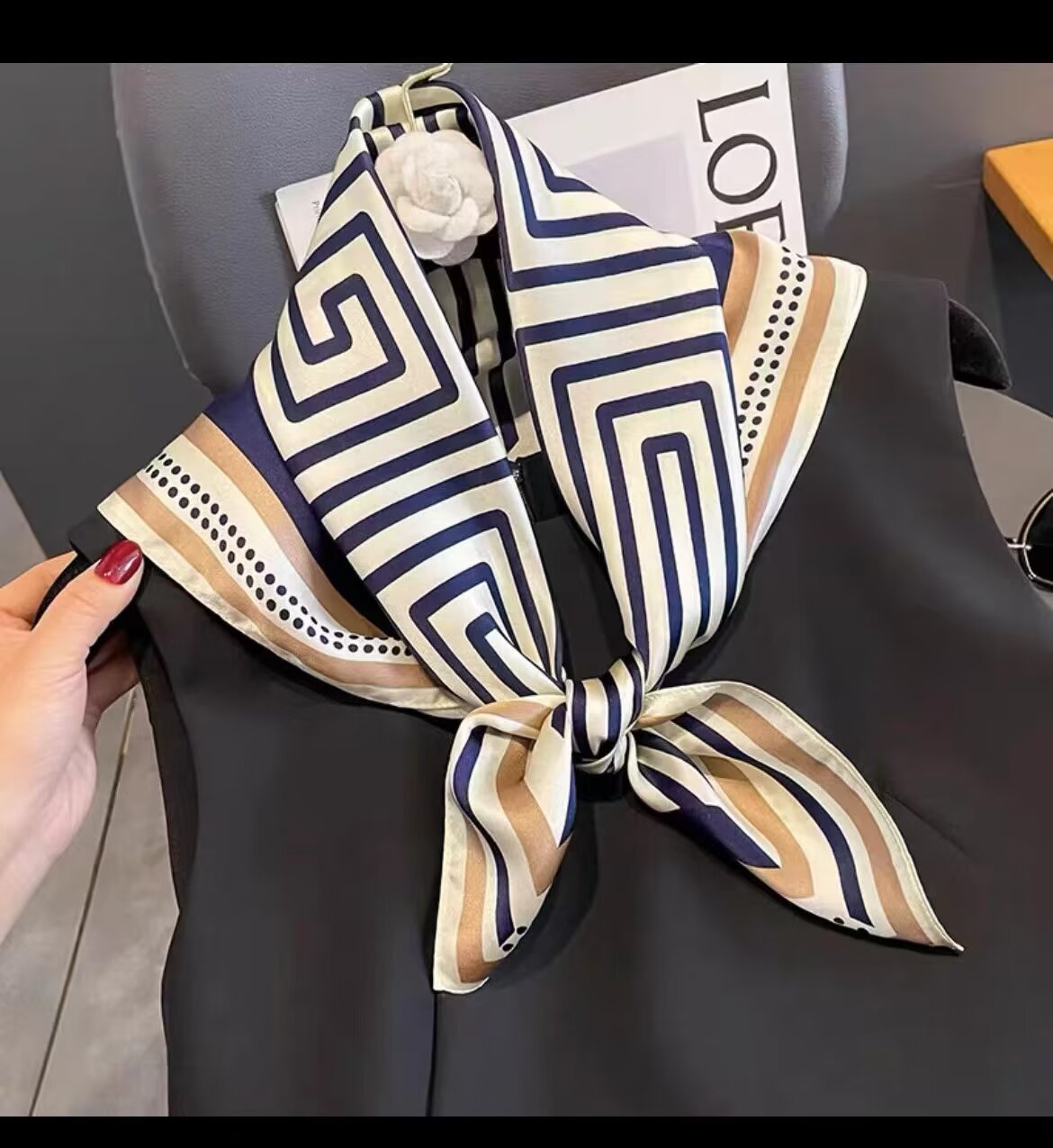High-end Headscarf Versatile Neck Scarf Hairband Accessory