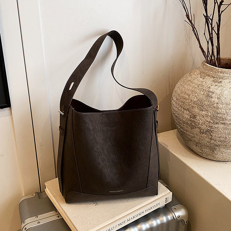 New Retro Versatile Casual Crossbody Bag