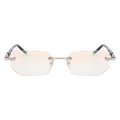 Diamond-cut reading glasses