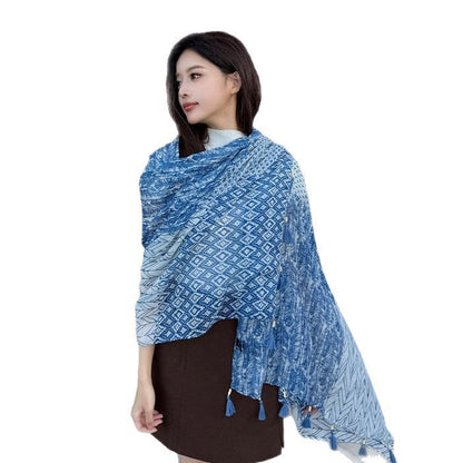 Multifunctional Neck Scarf For Air-Conditioned Rooms