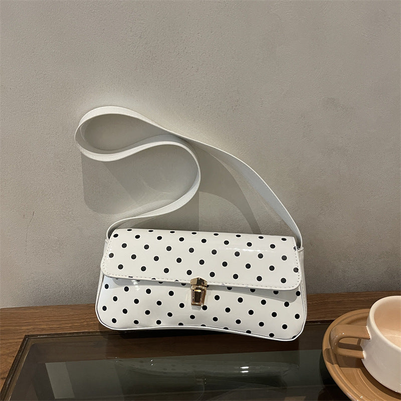 Large-Capacity Fashionable Retro Casual Womens Shoulder Bag