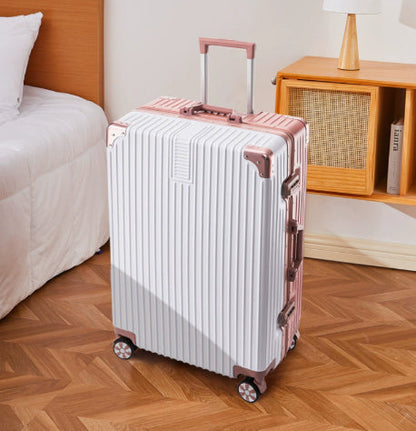 Womens Trolley Suitcase Large Capacity Durable Leather With A Lock And Zipper