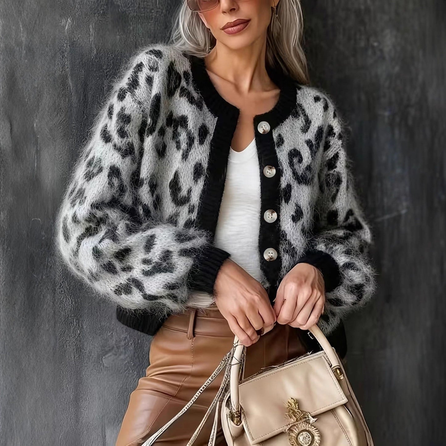 Casual Stylish Retro Leopard-print Contrast-color Jacquard Sweater