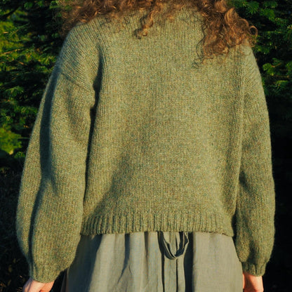 Round-neck Long-sleeved High-street Loose Sweaterfashionable Style