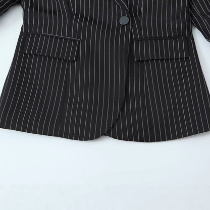 Striped Wide-shoulder Blazer For Women