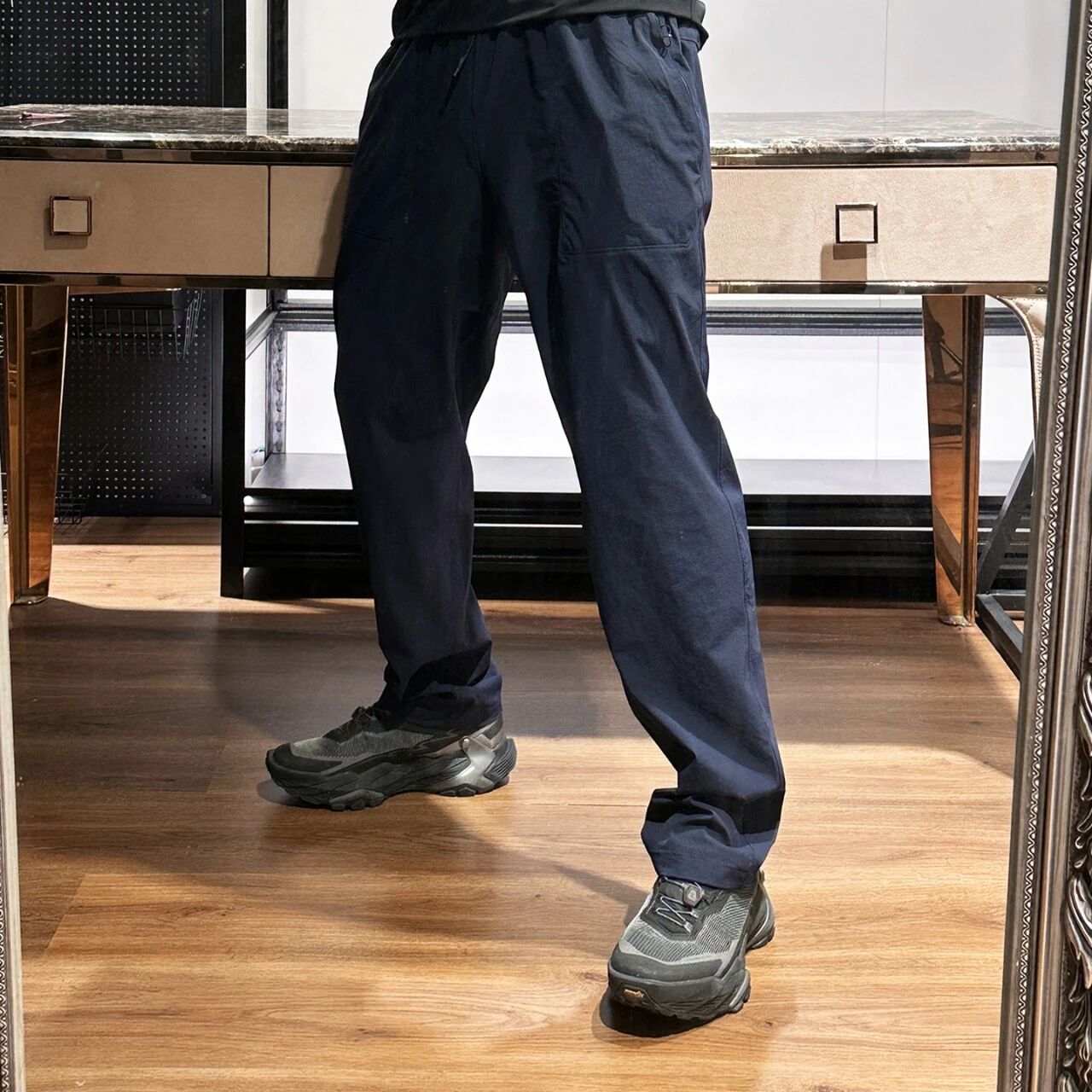 Men's Softshell Woven Functional Quick Dry Casual Pants, Lightweight Drawstring Hiking Trousers, Outdoor Stretch Travel Pants For Early Fall