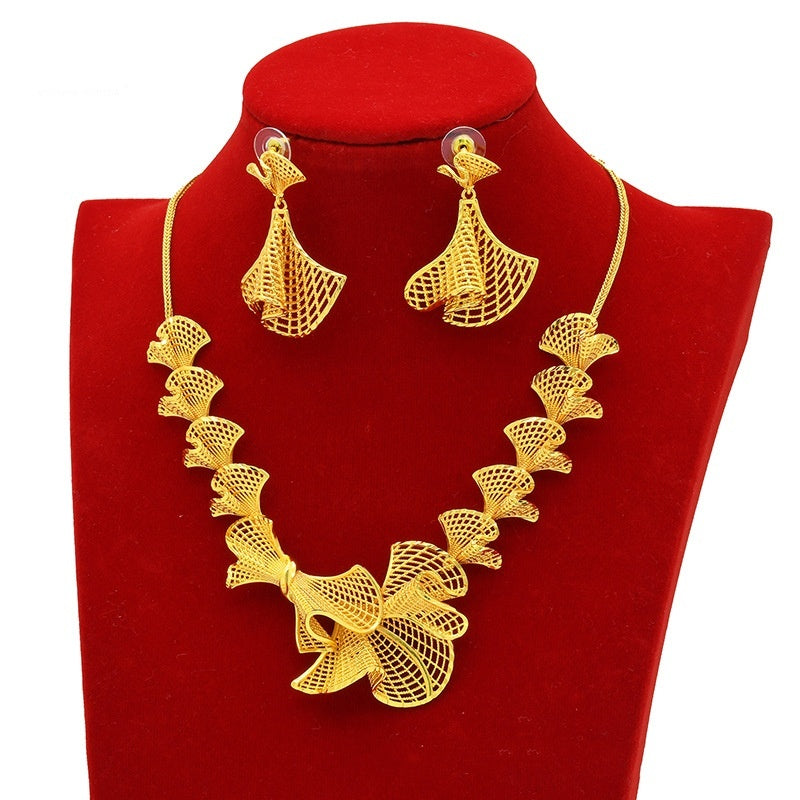 Gold Flower Jewelry Set