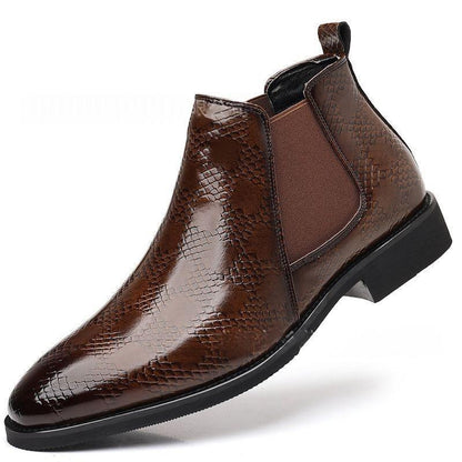 Mens British-style Pointed Leather Boots