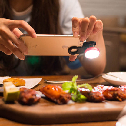 The new external generic mobile phone camera lens wide-angle colorful lights on the beauty of self artifact