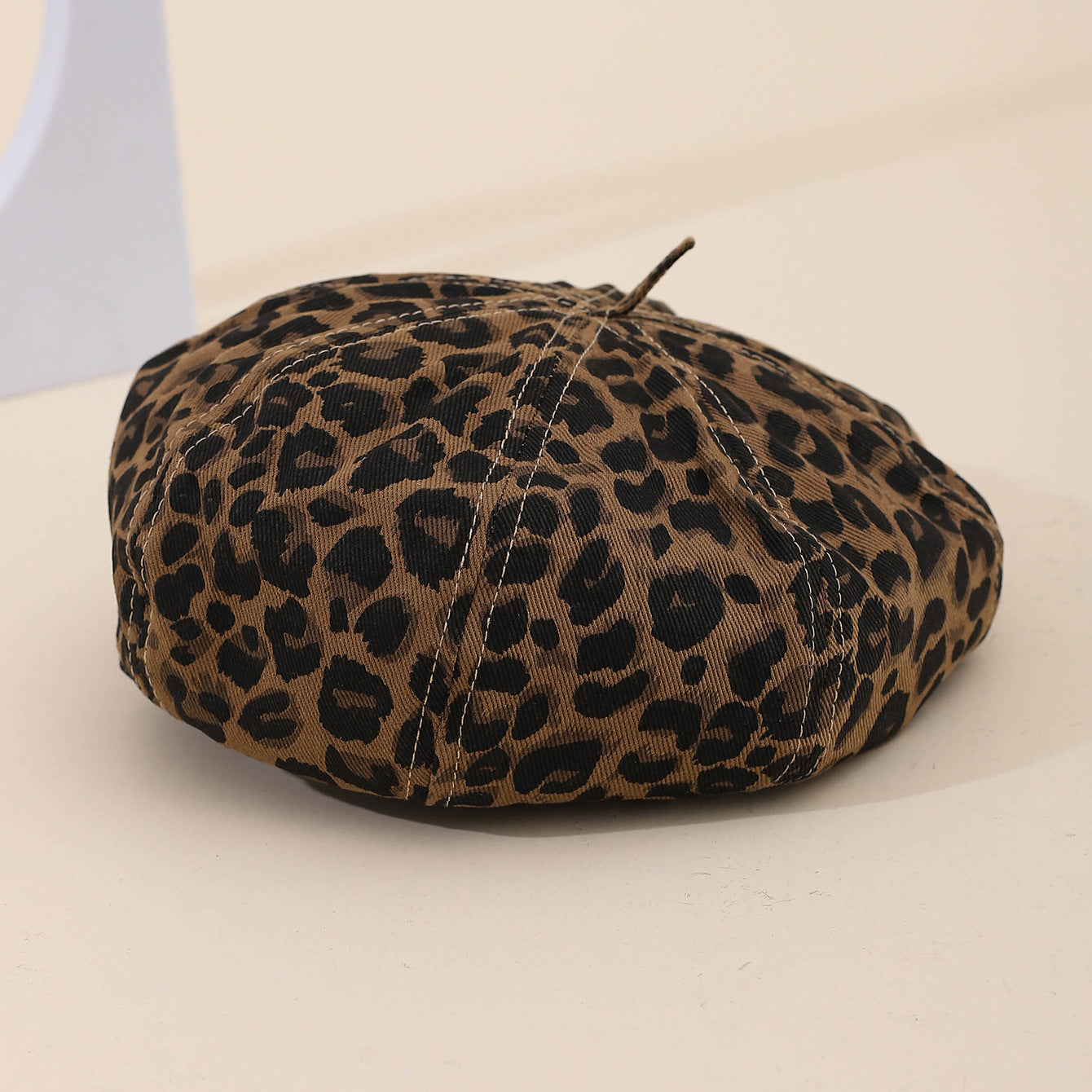 American Retro Leopard Print Fedora Hat For Autumn And Winter, Fashionable And Retro Painter's Hat, Casual Trend, Without Brim