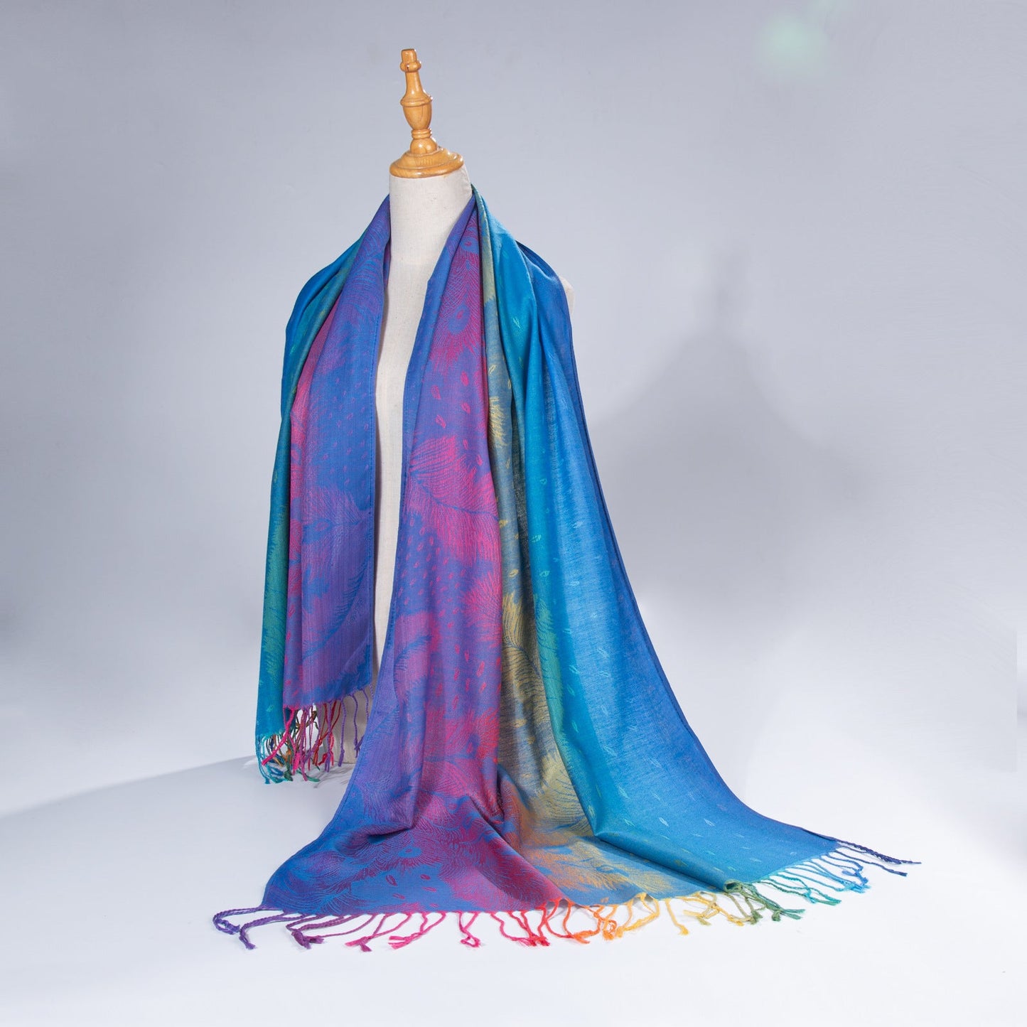 Ethnic-style Fallwinter Colorful Gradient Feather-patterned Neck Scarf