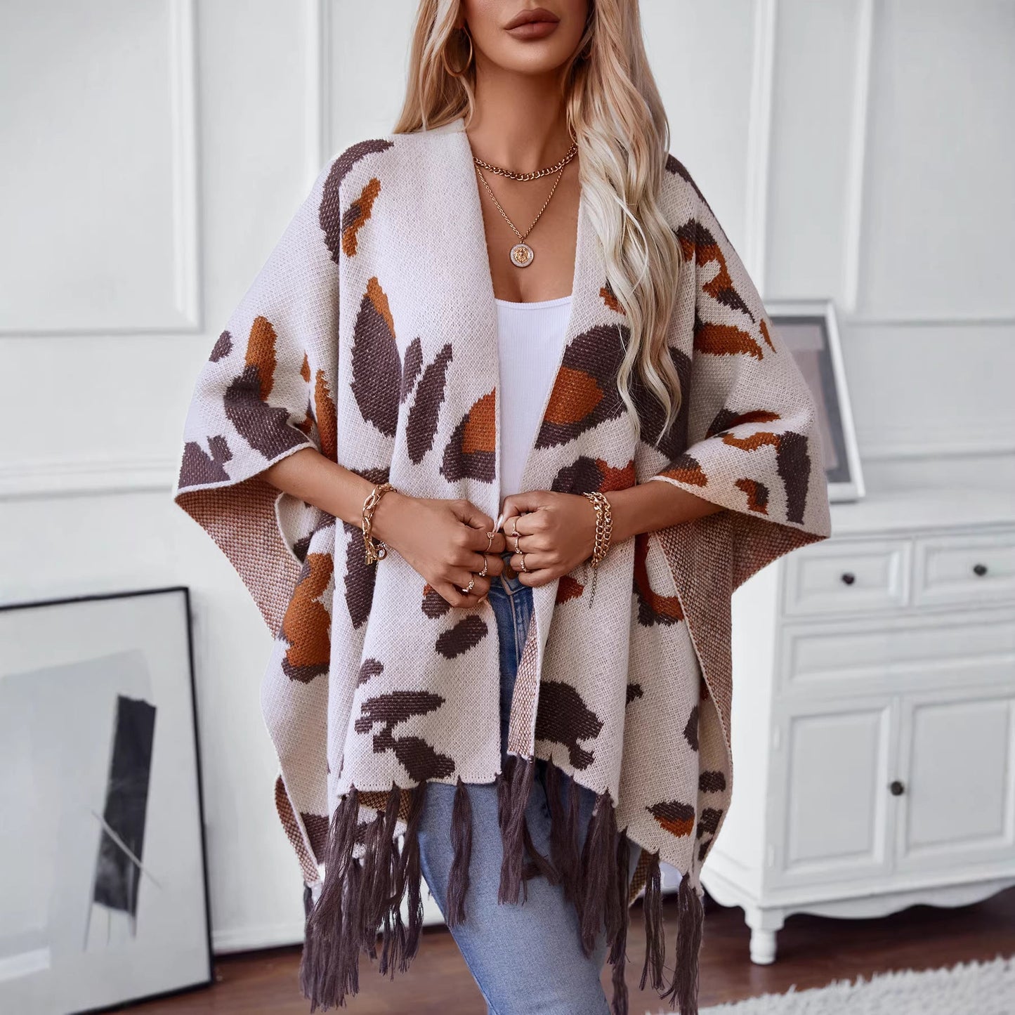 Drizzle-Color Leopard-Print Knitted Tassel CapeShoulder Wrap For Women
