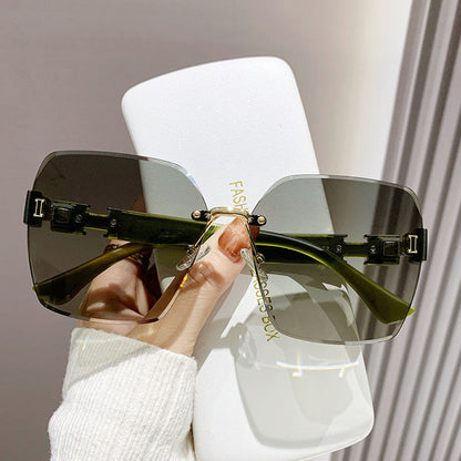 Portable And Versatile UV-Protective Frameless Sunglasses