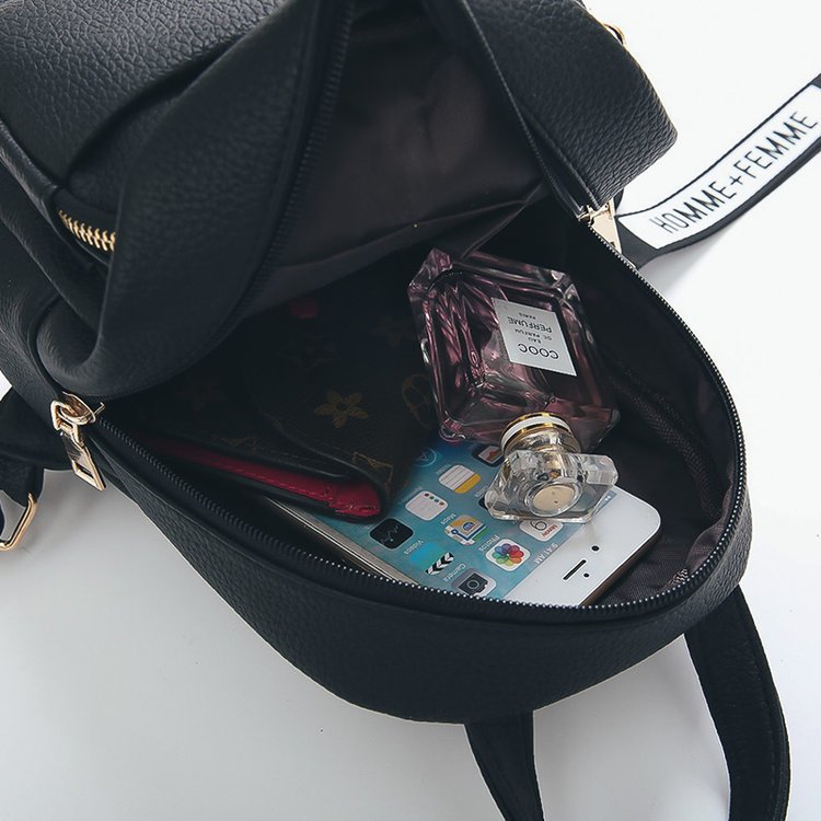 Retro Wild Fashion Mini Fur Ball Backpack Women