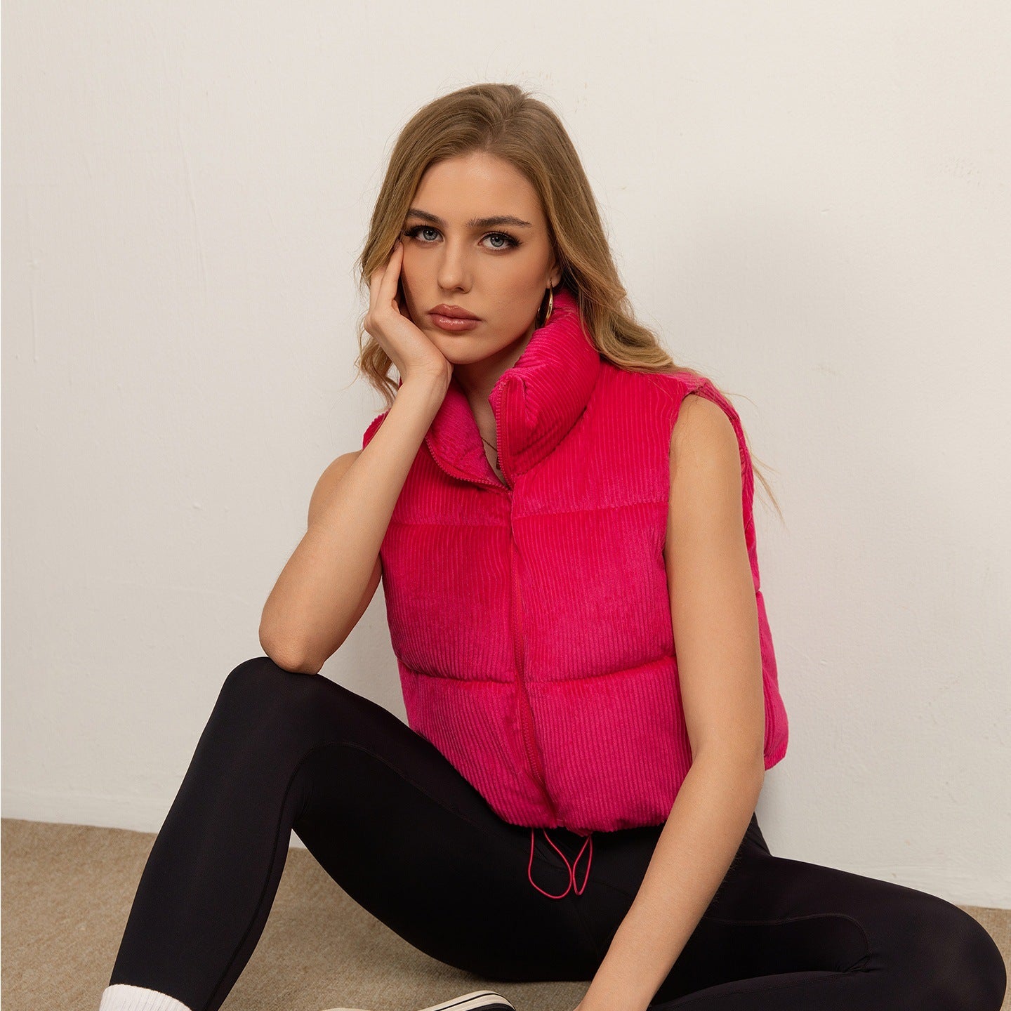 Cropped Stand-collar Sleeveless Jacketvest