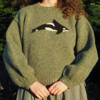 Round-neck Long-sleeved High-street Loose Sweaterfashionable Style