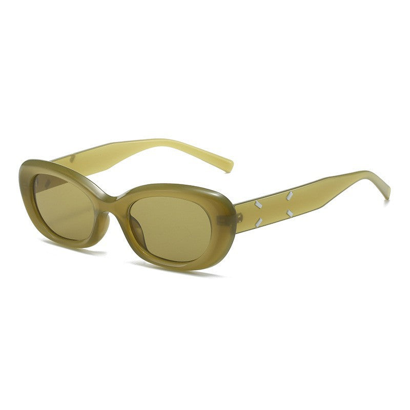 Fashionable Retro Sunglasses For Men And Women