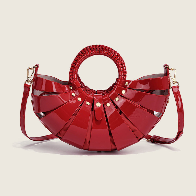 New Niche Hollow-out Inner-pocket Shell Handbag