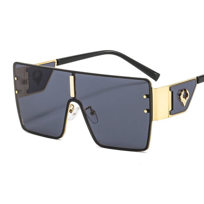 European And American Oversized One-piece Metal Sunglasses With Ox-head EmbellishmentVintage Style