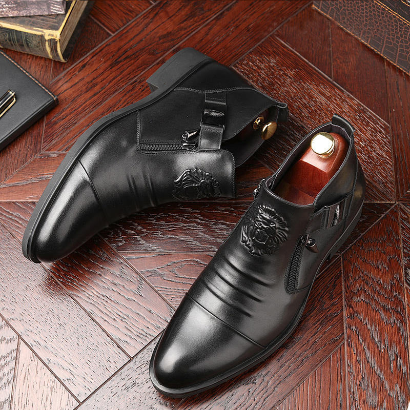 Short Horseshoe Heel Embossed Pull Boots