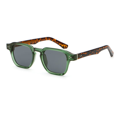 New Womens High-end Intricately Crafted Sunglasses