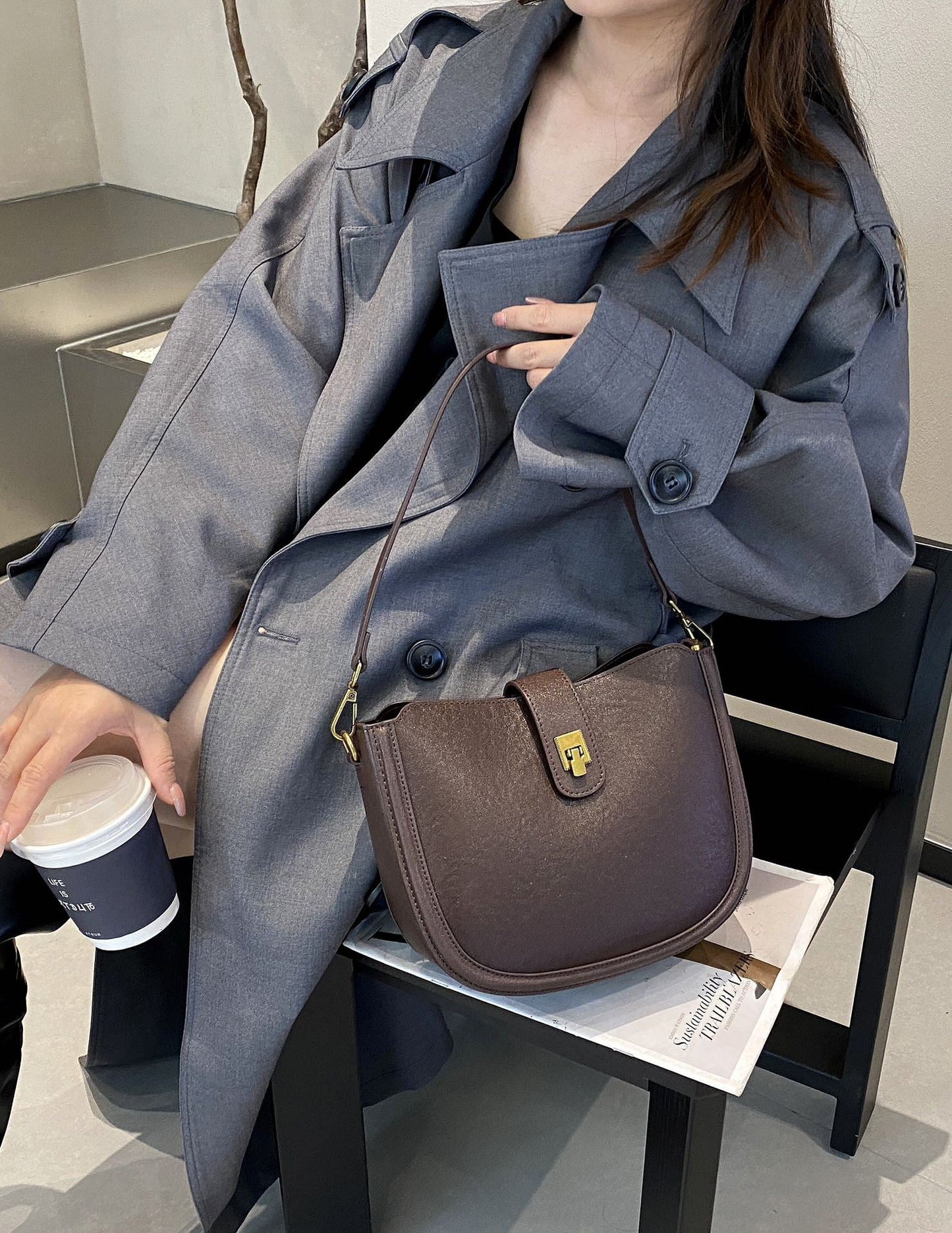 Minimalist Fashion Light Luxury Saddle Bag Genuine Leather Handbag Versatile Handheld Cowhide Shoulder Crossbody Bag Underarm Bag